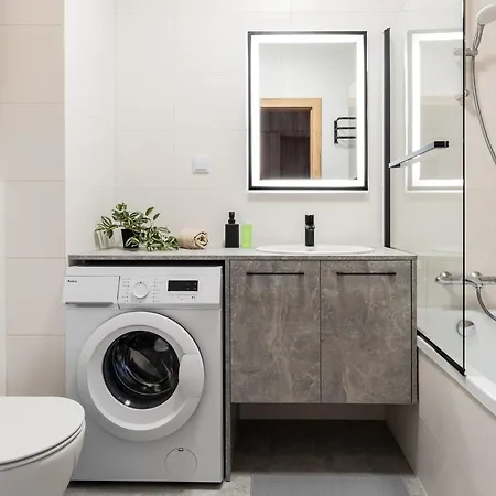 Superapart Urugwajska 38 Varsovie